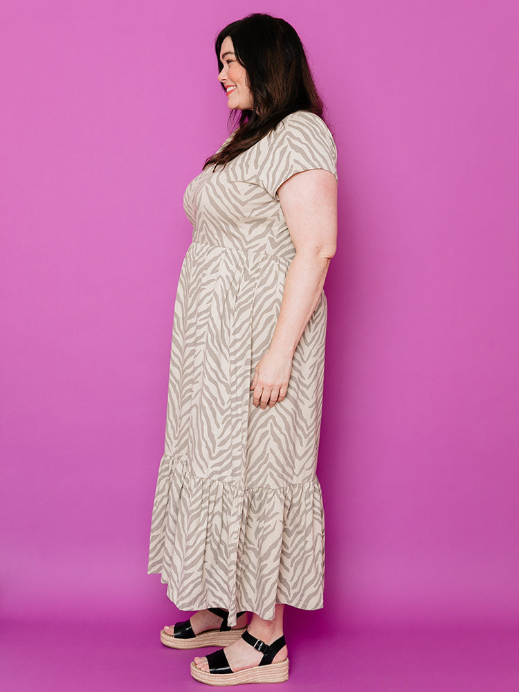 Randi Plus Size Midi Dress - Savanna Stripe - 图片 5