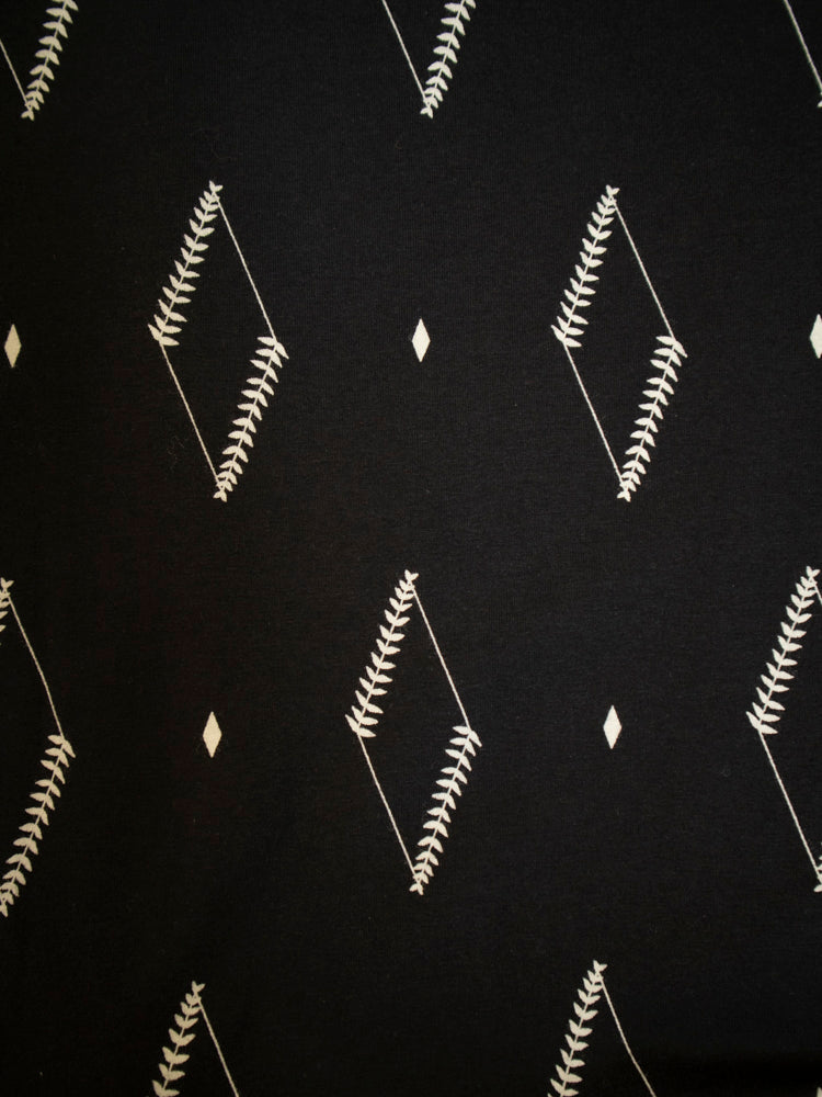 Abby Drawstring Plus Size Dress - Diamond Vine Black - Image 9