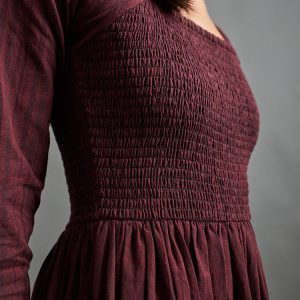 Hailee Smocked Midi Dress - Maroon Plaid - 图片 3