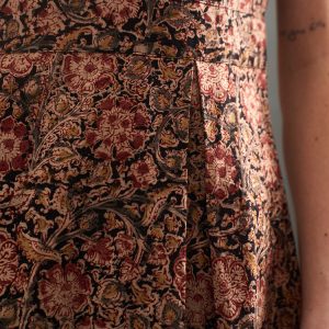 Vintage Pleat Dress - Black Floral - Image 2