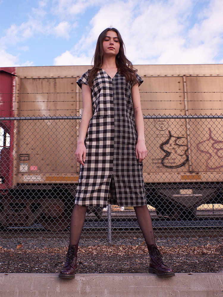 Padma Pocket Dress - Black and White Mix - 图片 15