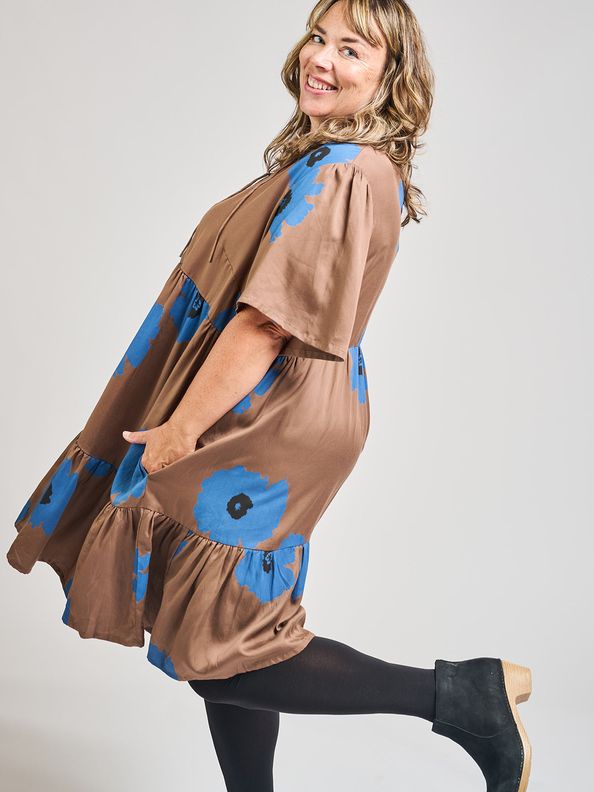 Adelaide Tiered Plus Size Mini Dress - Dark Oak - Image 2