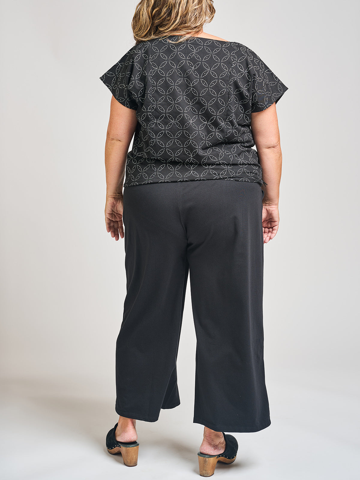 Fae Wide Leg Plus Size Pant - Black Jersey - 图片 6