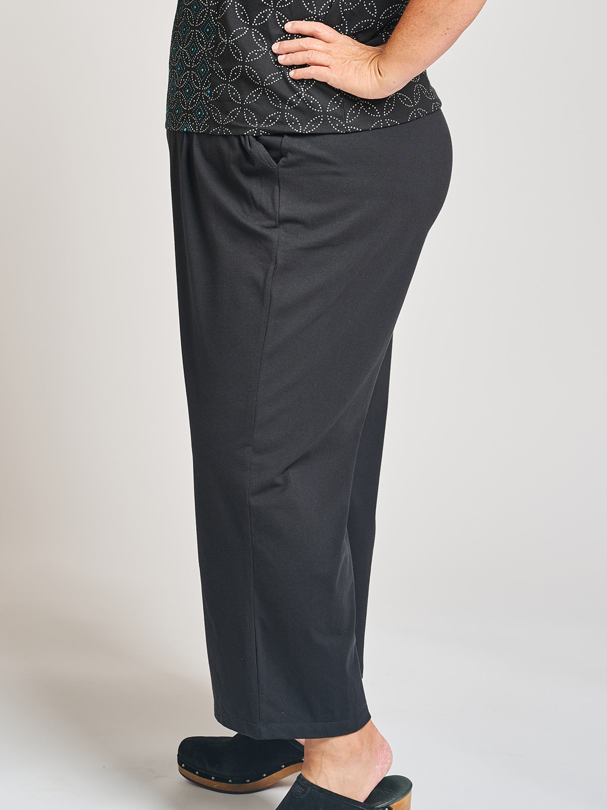 Fae Wide Leg Plus Size Pant - Black Jersey - 图片 2