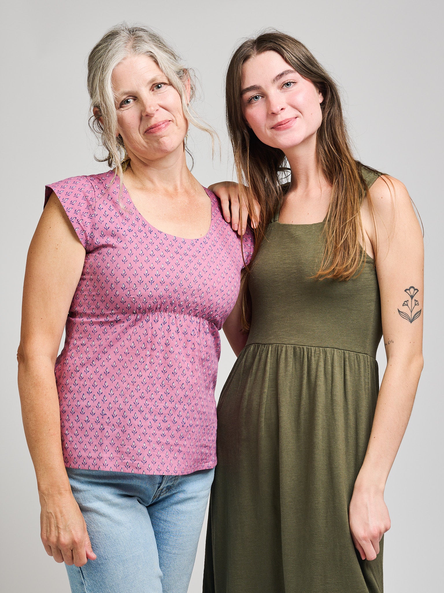 Artsy Traveler Top - Purple Buds - Image 2