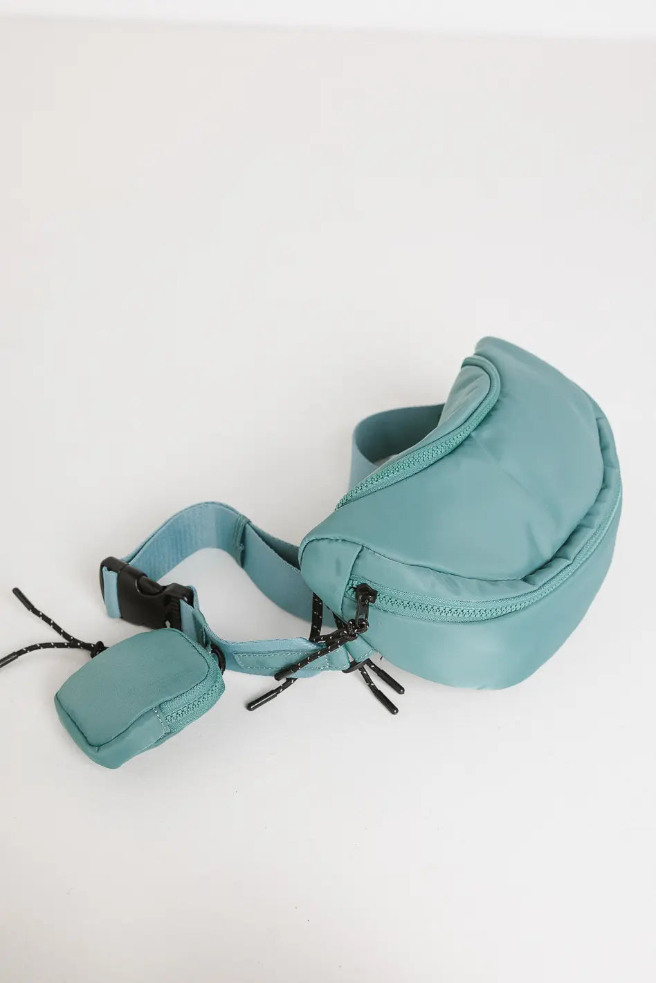 Zadie Crossbody in Green - Image 2