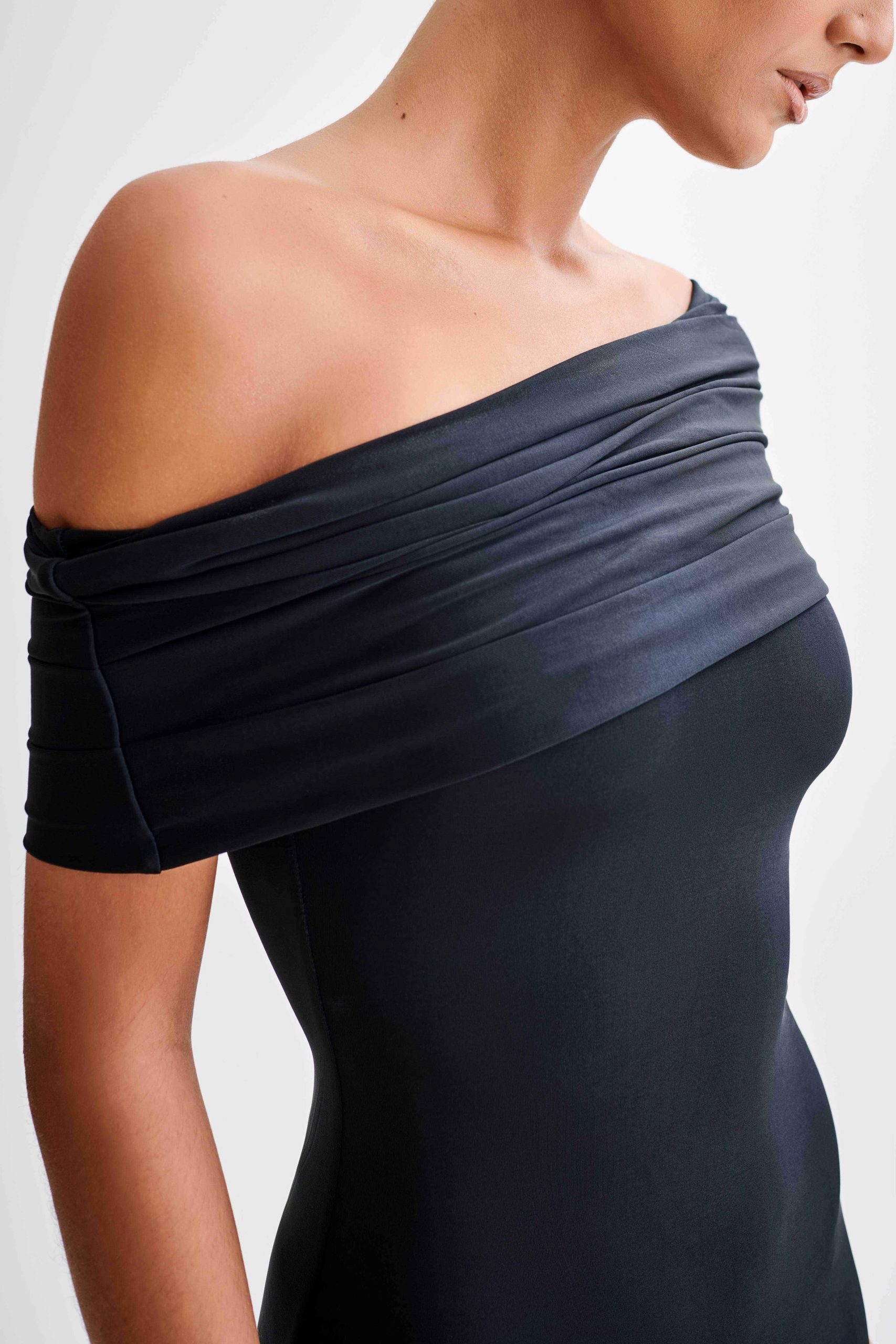 Cassandra Off Shoulder Slinky Maxi Dress - Black - Image 3
