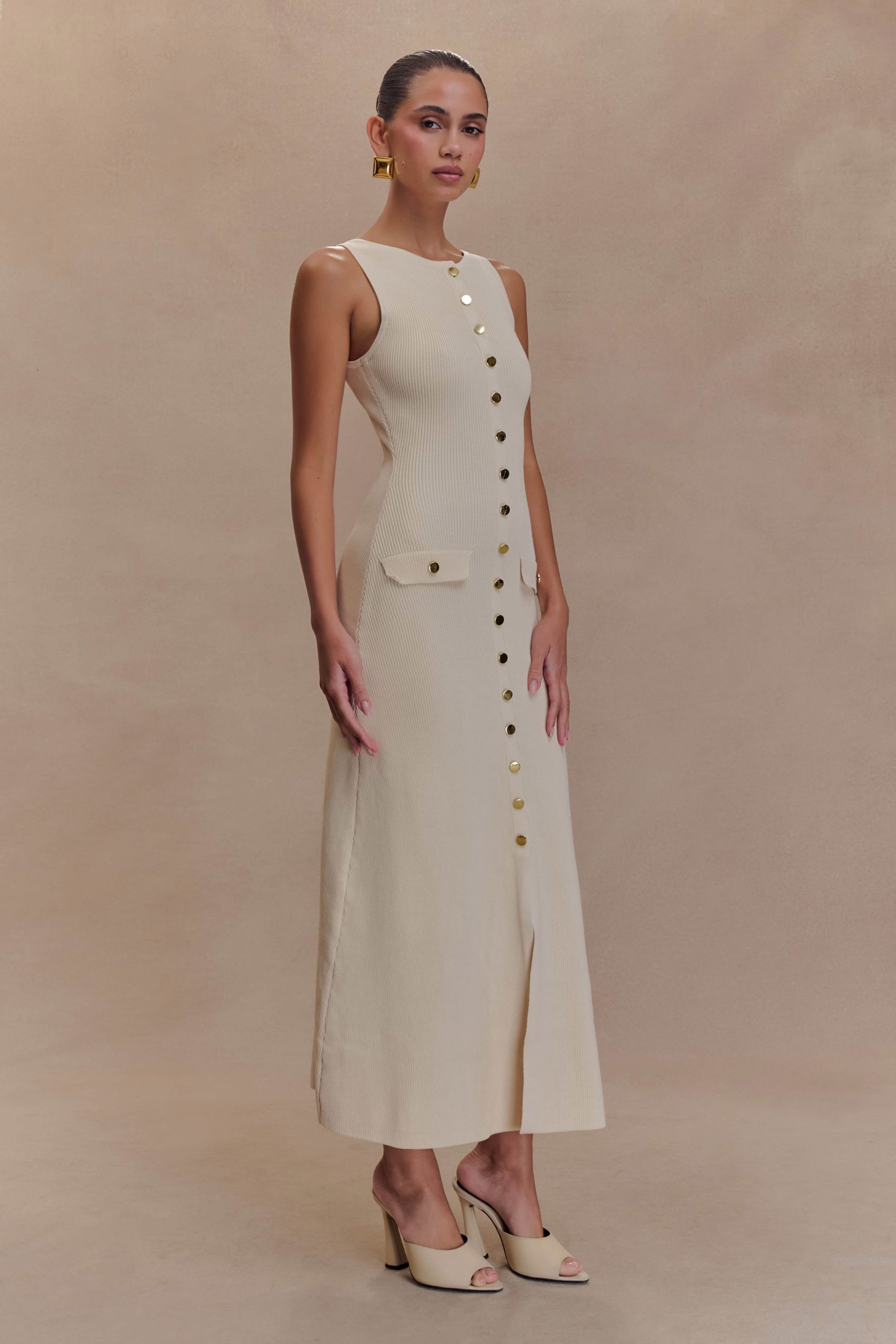 Sawyer Sleeveless Buttoned Maxi Dress - Ivory - Image 4
