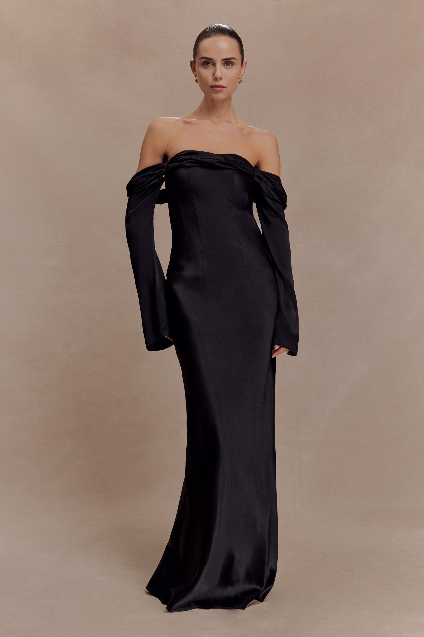 Giselle Off Shoulder Cowl Neck Maxi Dress - Black - Image 4